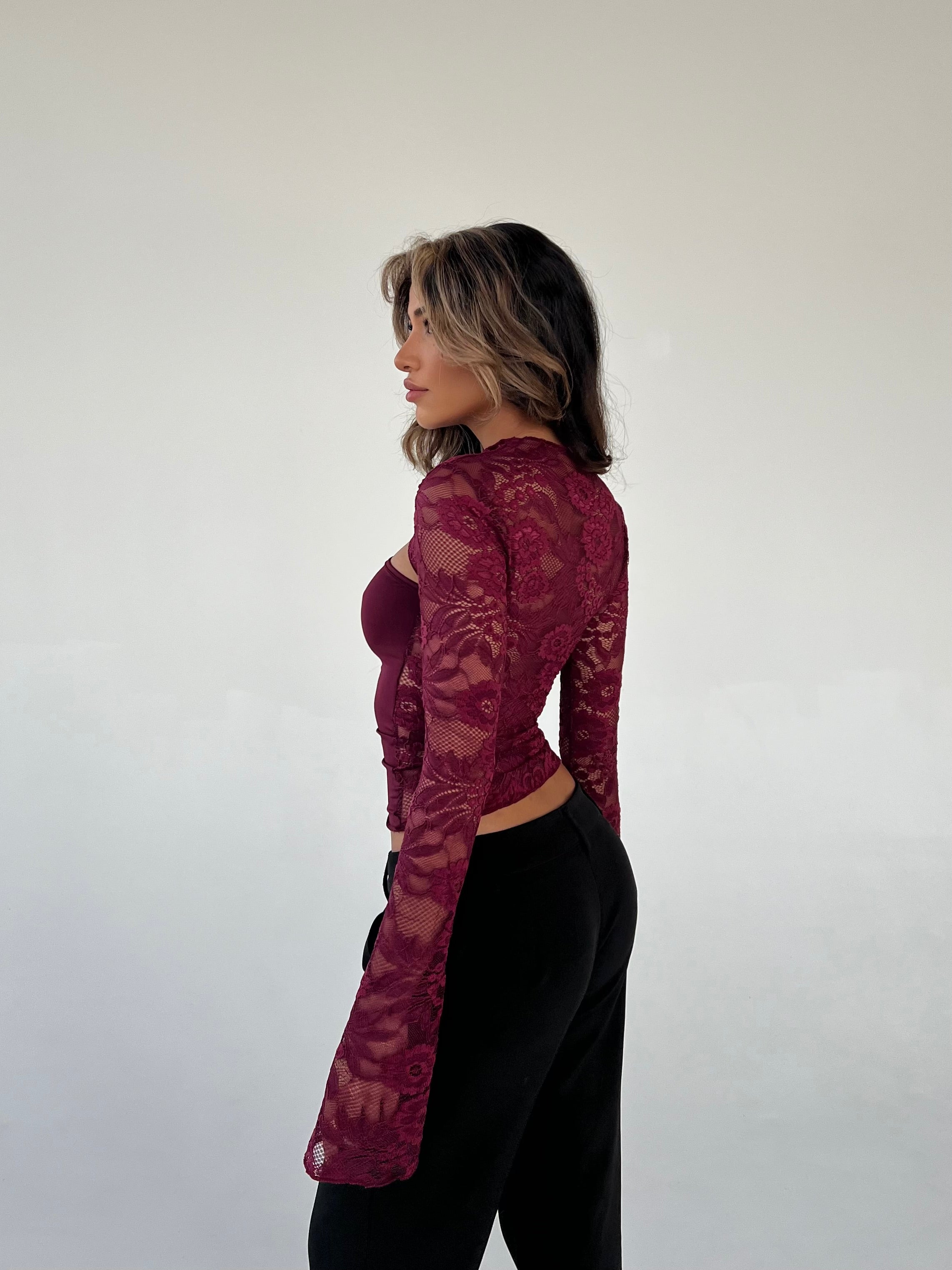 Lacevera™ | Langærmet Top - Auvéla