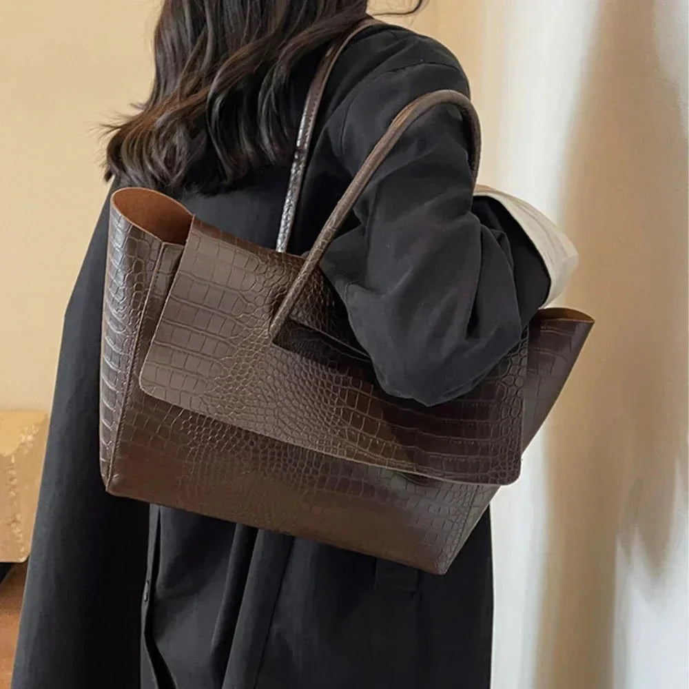 Claudia Handbag Crocodile Pattern - Auvéla