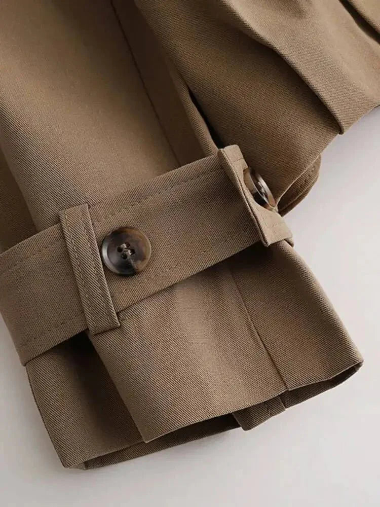 Emma Kort trenchcoat til kvinder - Auvéla