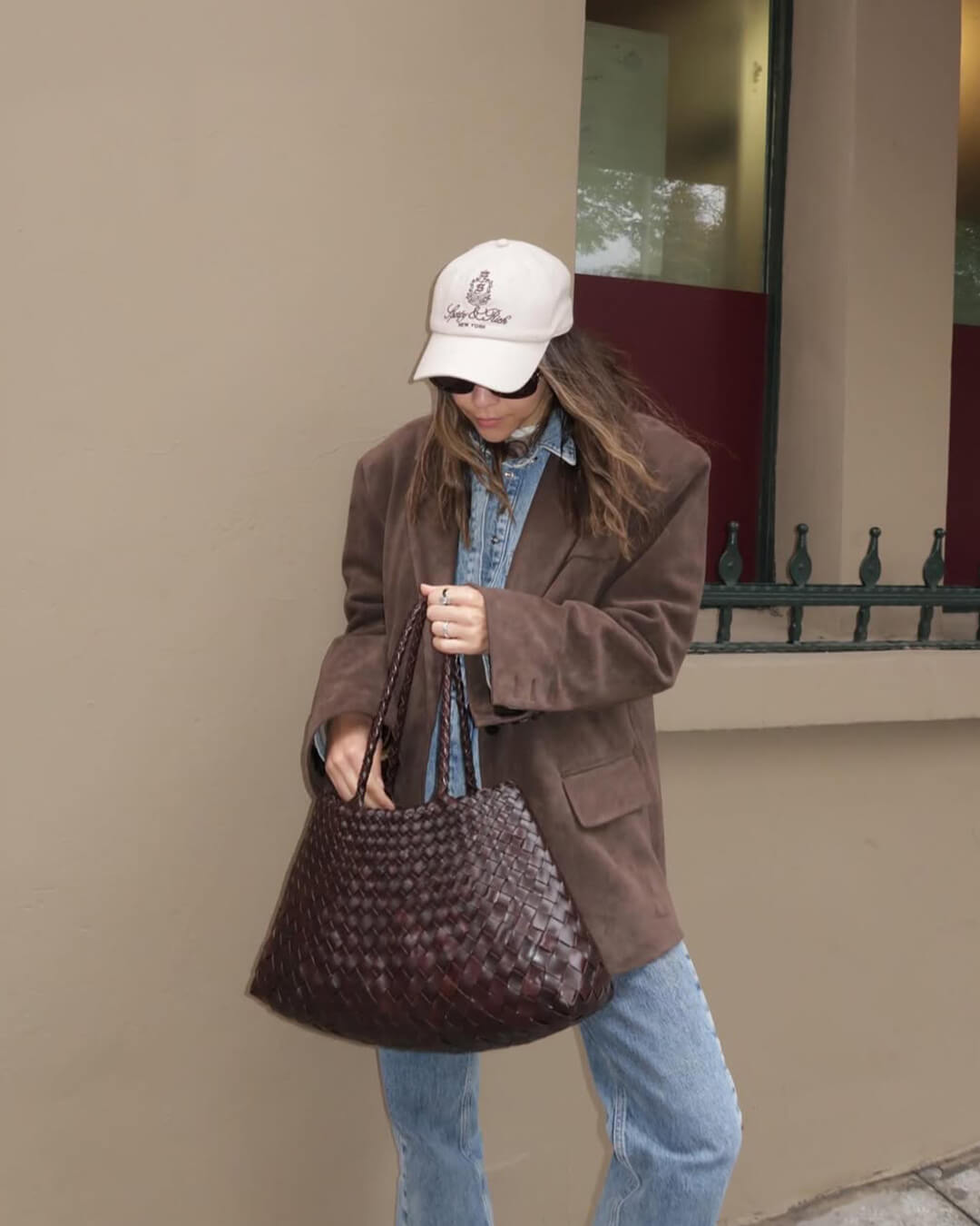 Madeleine Vegansk Læder Flettet Taske Medium - Auvéla