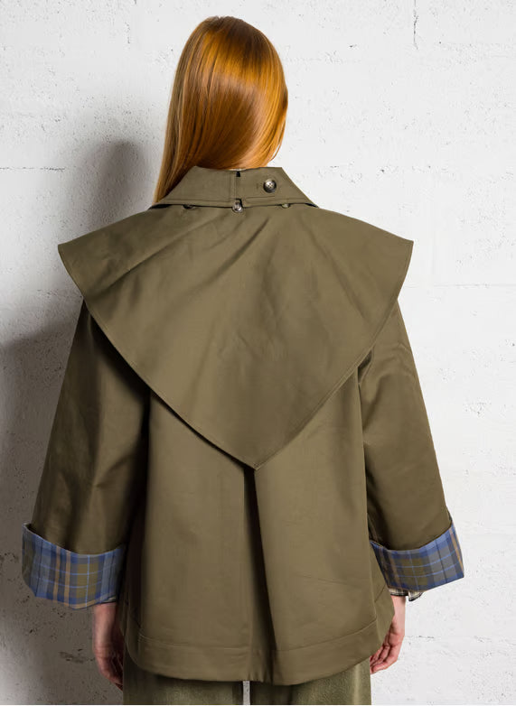 Elise Vendbar Cropped Trenchcoat i Økologisk Bomuld - Auvéla