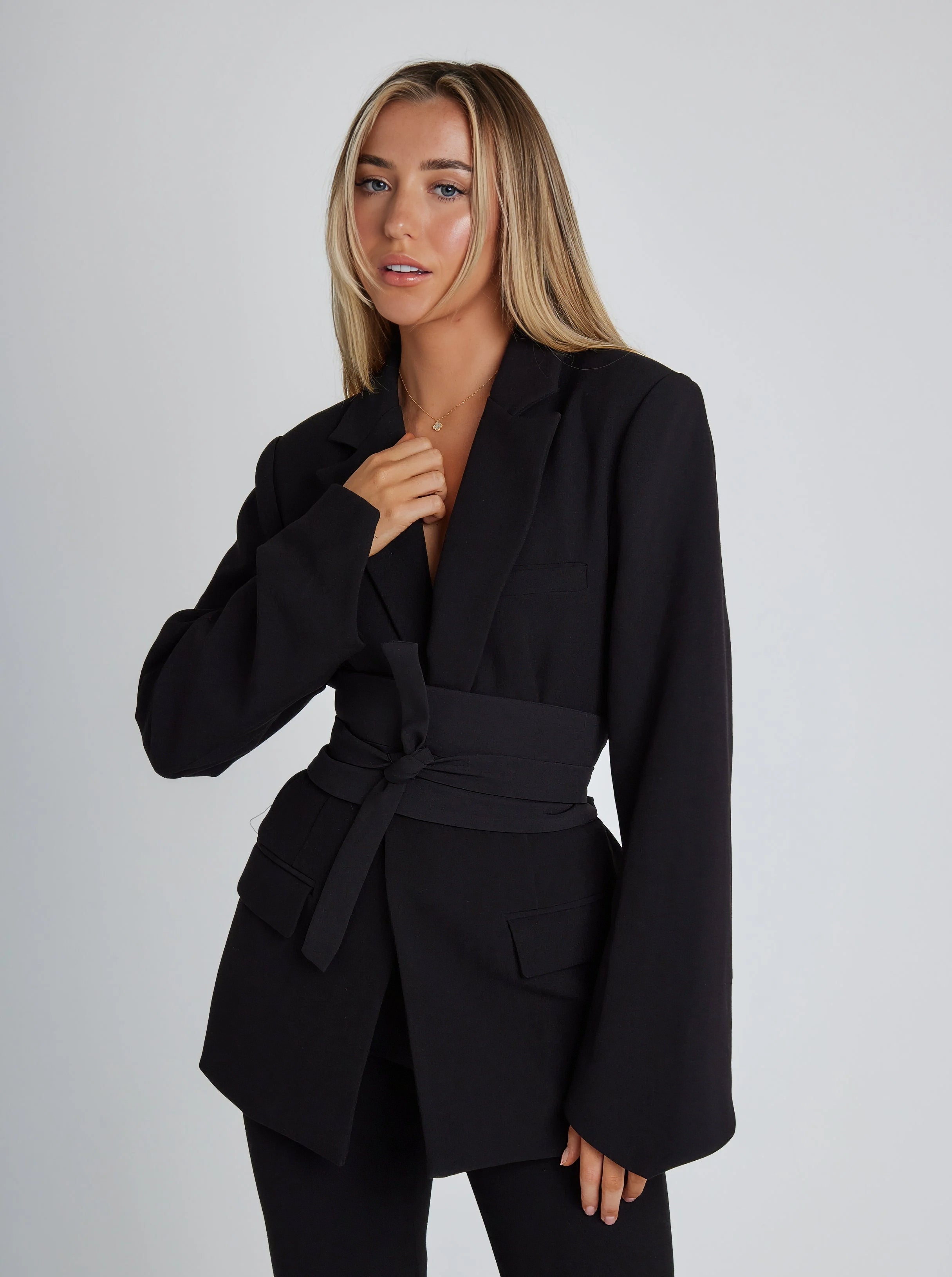 Elena™ | Blazer med Bælte - Auvéla
