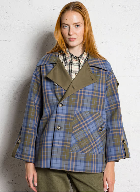 Elise Vendbar Cropped Trenchcoat i Økologisk Bomuld - Auvéla