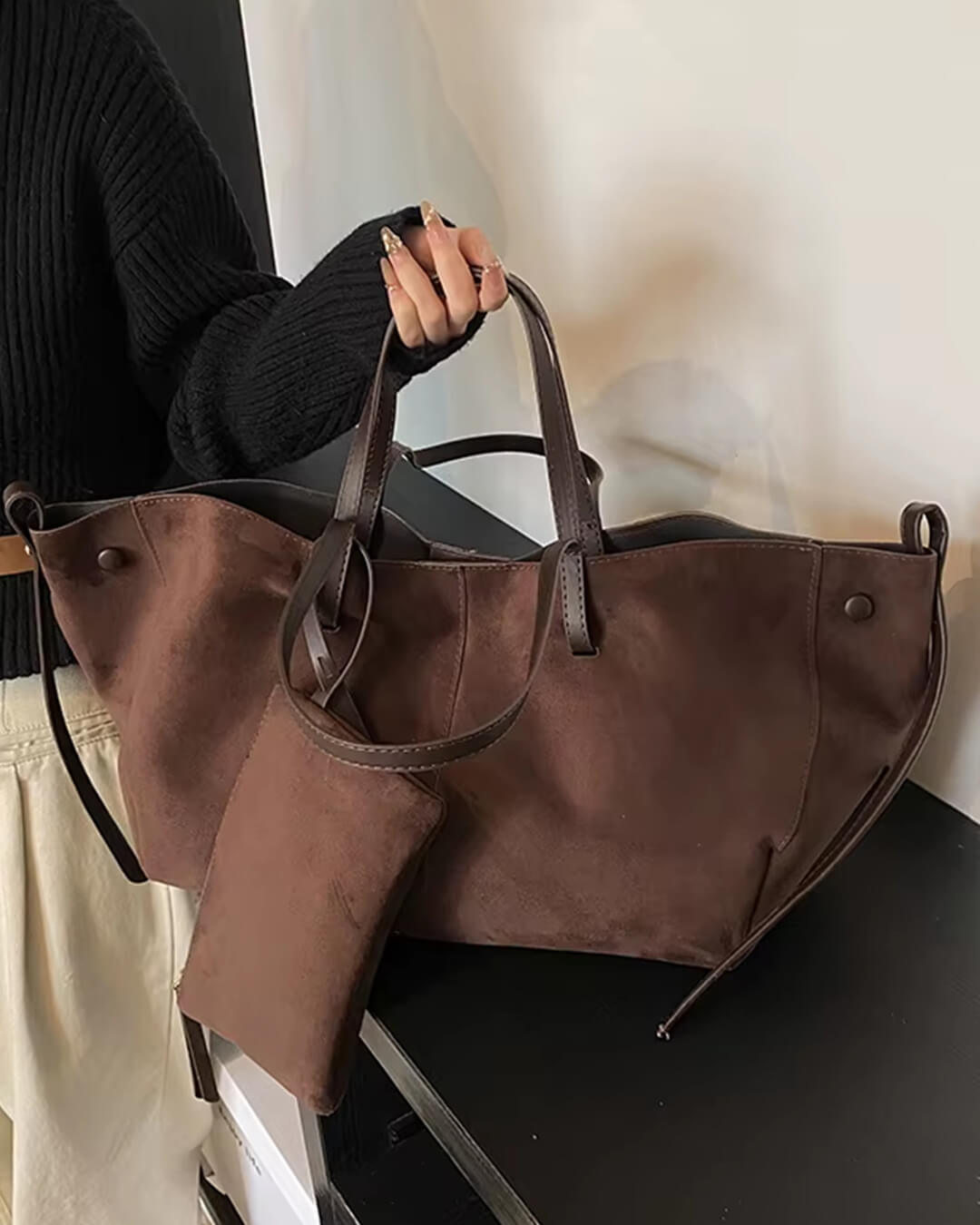 Adriana Suede Tote Bag - Auvéla