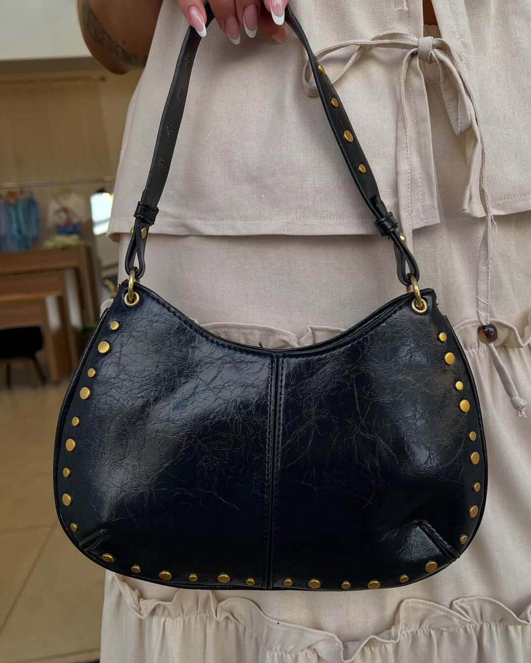 Claudia Bag with Gold Details - Auvéla