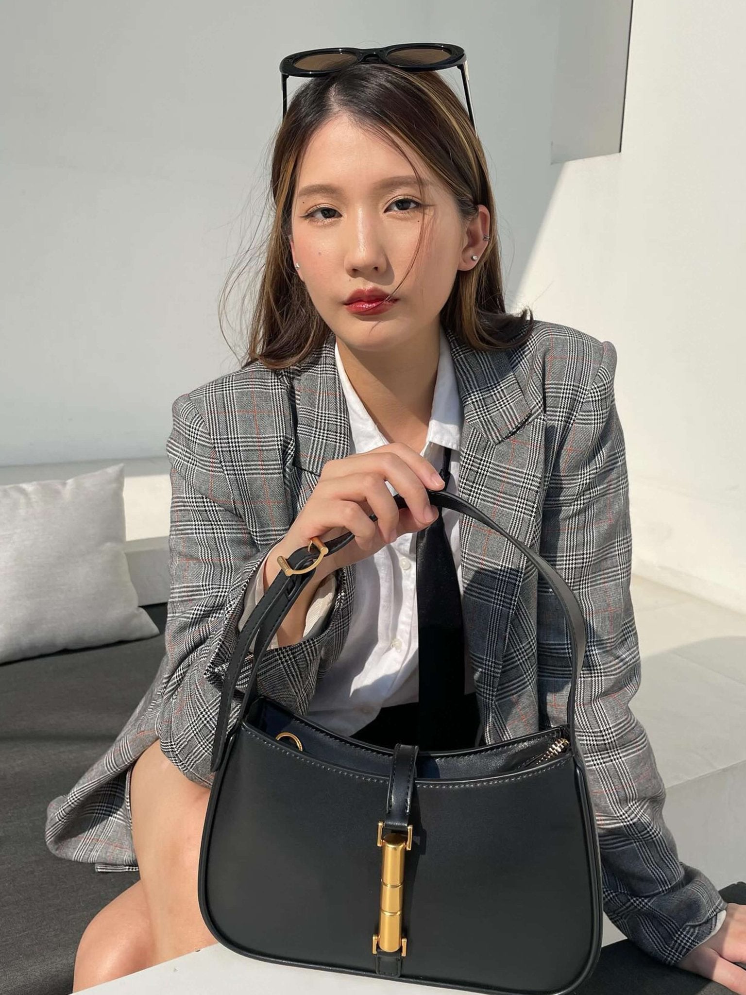 Rose clutch with strap - Auvéla