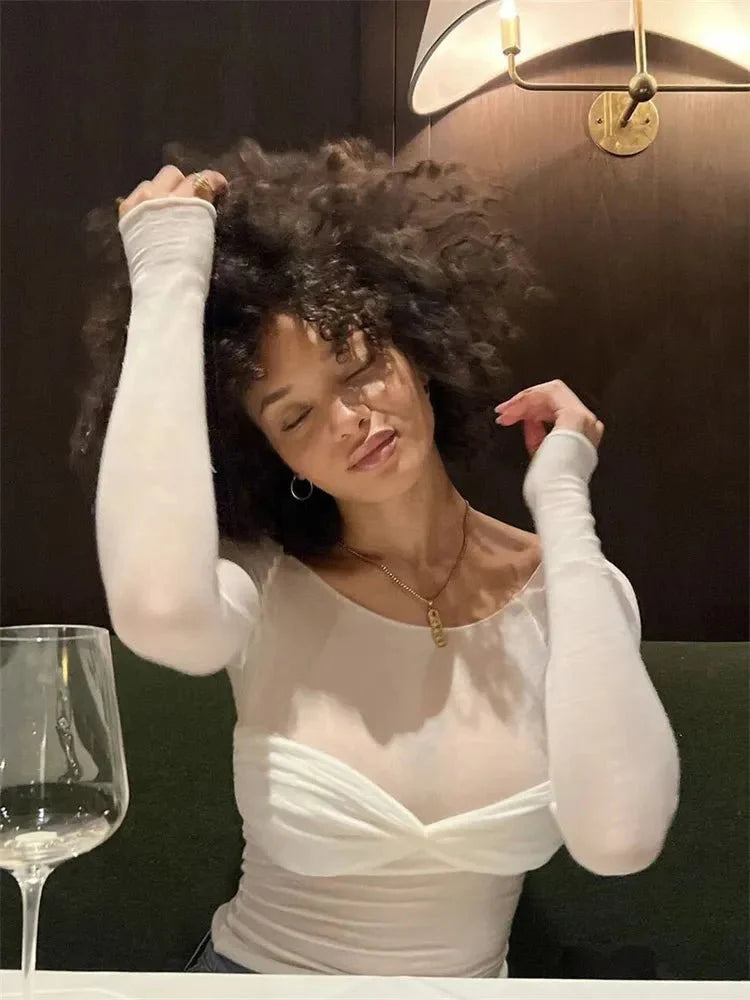 Sara Mesh Gennemsigtig Off-Shoulder Top - Auvéla