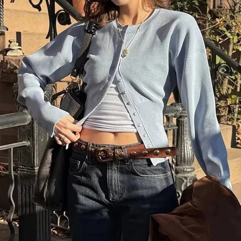 Clara | Dame cardigan – casual strik med rund hals - Auvéla