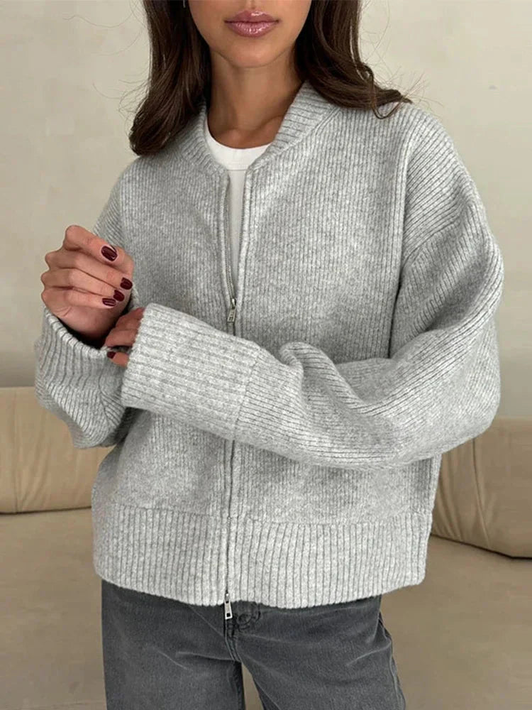 Olane Dames lange cardigan med lynlås – elegant strik - Auvéla